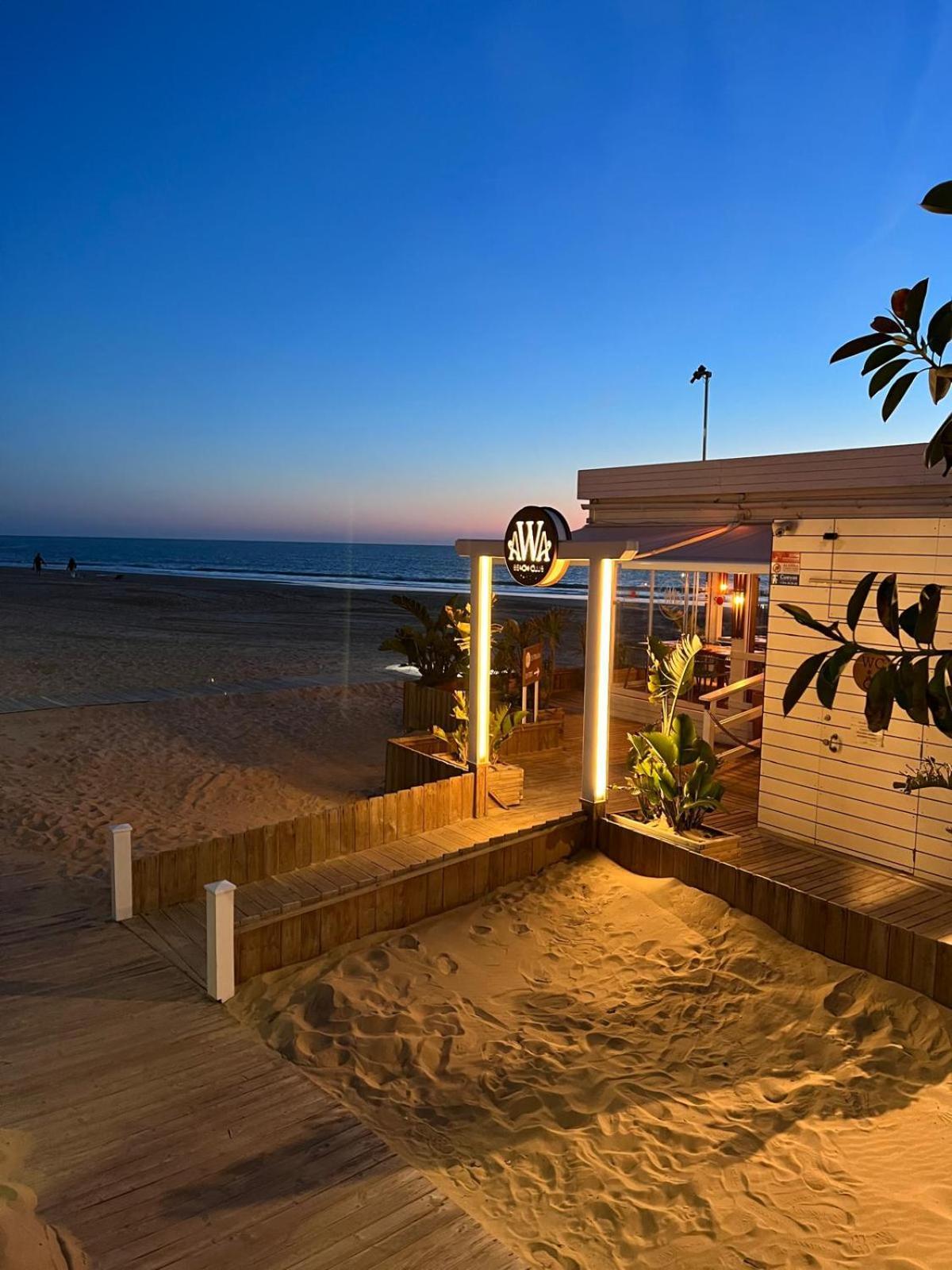 Regla Beach 150 M De La Playa Chipiona Kültér fotó